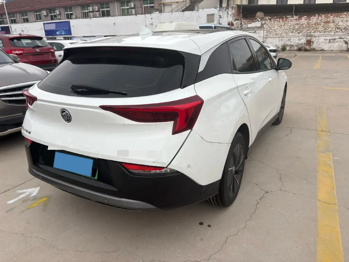 2022 Buick Envista 1.5T 184HP L4 CVT,autocango,china used car exporter,china ev exporter,chinese used car exporter,chinese used ev exporter