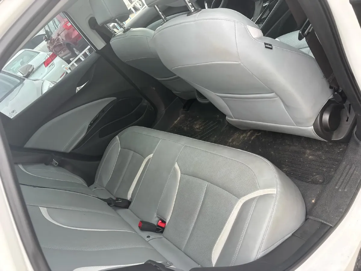 2022 Buick Envista 1.5T 184HP L4 CVT,autocango,china used car exporter,china ev exporter,chinese used car exporter,chinese used ev exporter