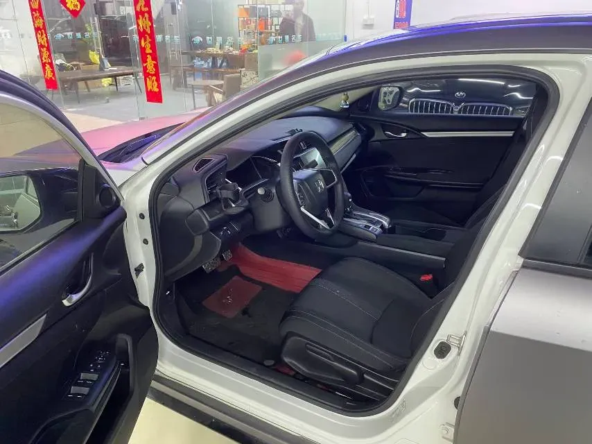 2019 Honda Civic 1.5T 177HP L4 CVT,autocango,china used car exporter,china ev exporter,chinese used car exporter,chinese used ev exporter