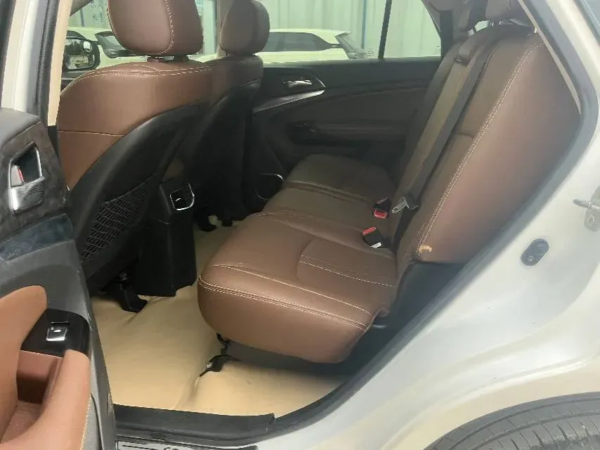 2017 BYD S7 2.0T 205HP L4 6DCT,autocango,china used car exporter,china ev exporter,chinese used car exporter,chinese used ev exporter