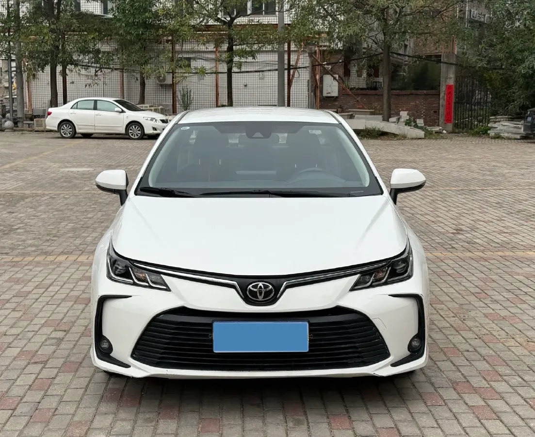 2022 Toyota Corolla 1.2T 116HP L4 CVT,autocango,china used car exporter,china ev exporter,chinese used car exporter,chinese used ev exporter