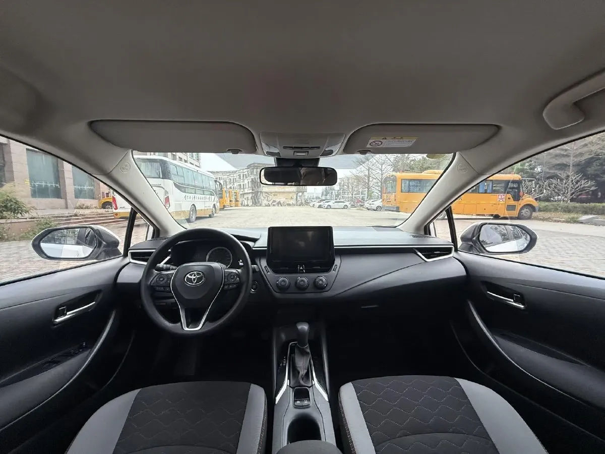 2022 Toyota Corolla 1.2T 116HP L4 CVT,autocango,china used car exporter,china ev exporter,chinese used car exporter,chinese used ev exporter