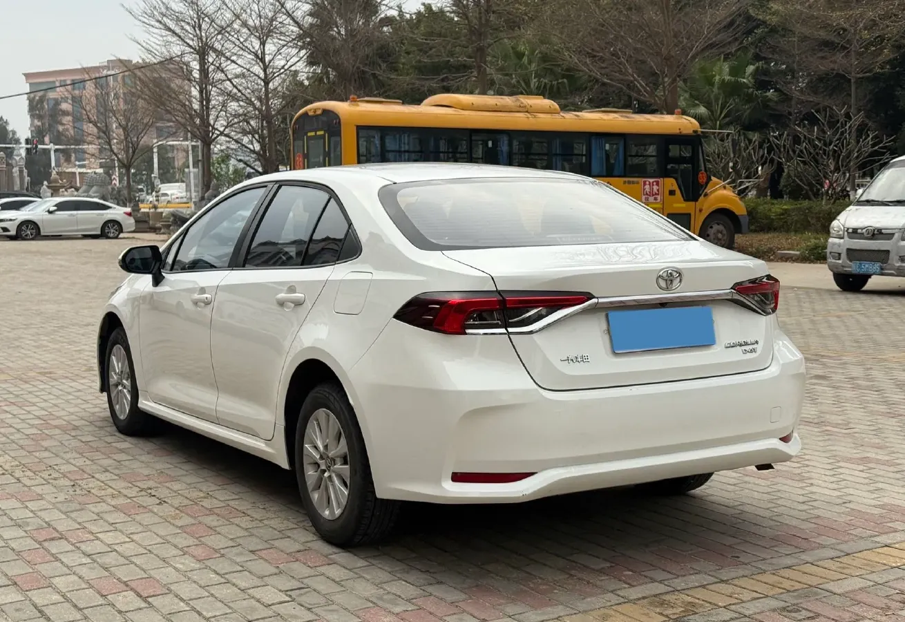 2022 Toyota Corolla 1.2T 116HP L4 CVT,autocango,china used car exporter,china ev exporter,chinese used car exporter,chinese used ev exporter