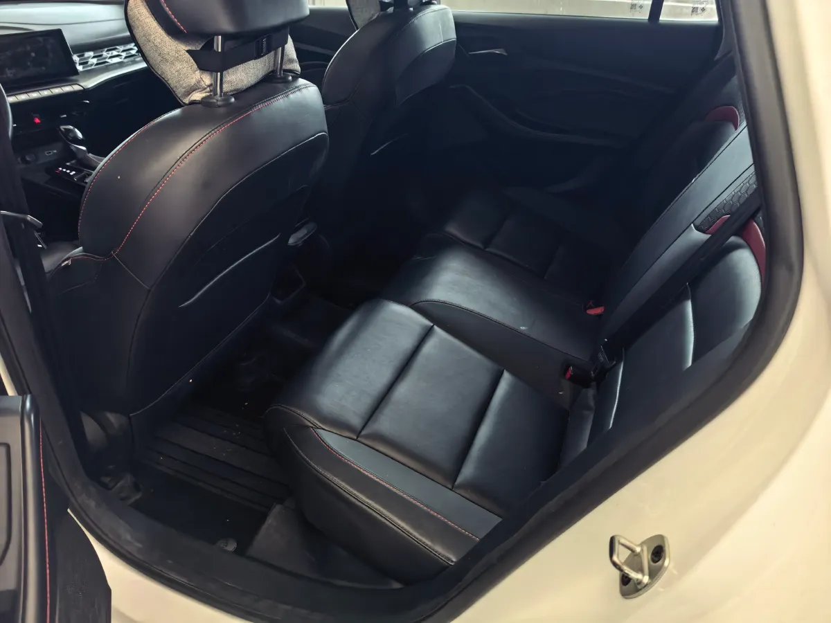 2021 MG 5 1.5L 120HP L4 CVT,autocango,china used car exporter,china ev exporter,chinese used car exporter,chinese used ev exporter