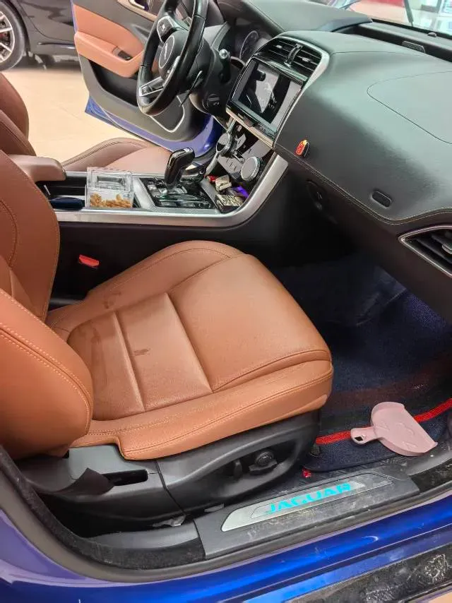 2020 Jaguar XEL 2.0T 200HP L4 8AT,autocango,china used car exporter,china ev exporter,chinese used car exporter,chinese used ev exporter