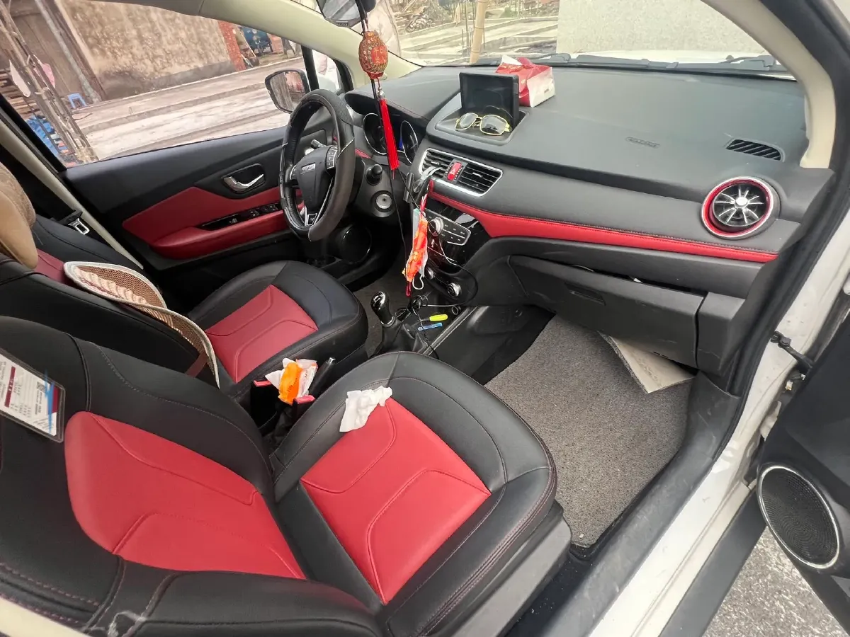 2016 Haval H1 1.5L 106HP L4 5MT,autocango,china used car exporter,china ev exporter,chinese used car exporter,chinese used ev exporter