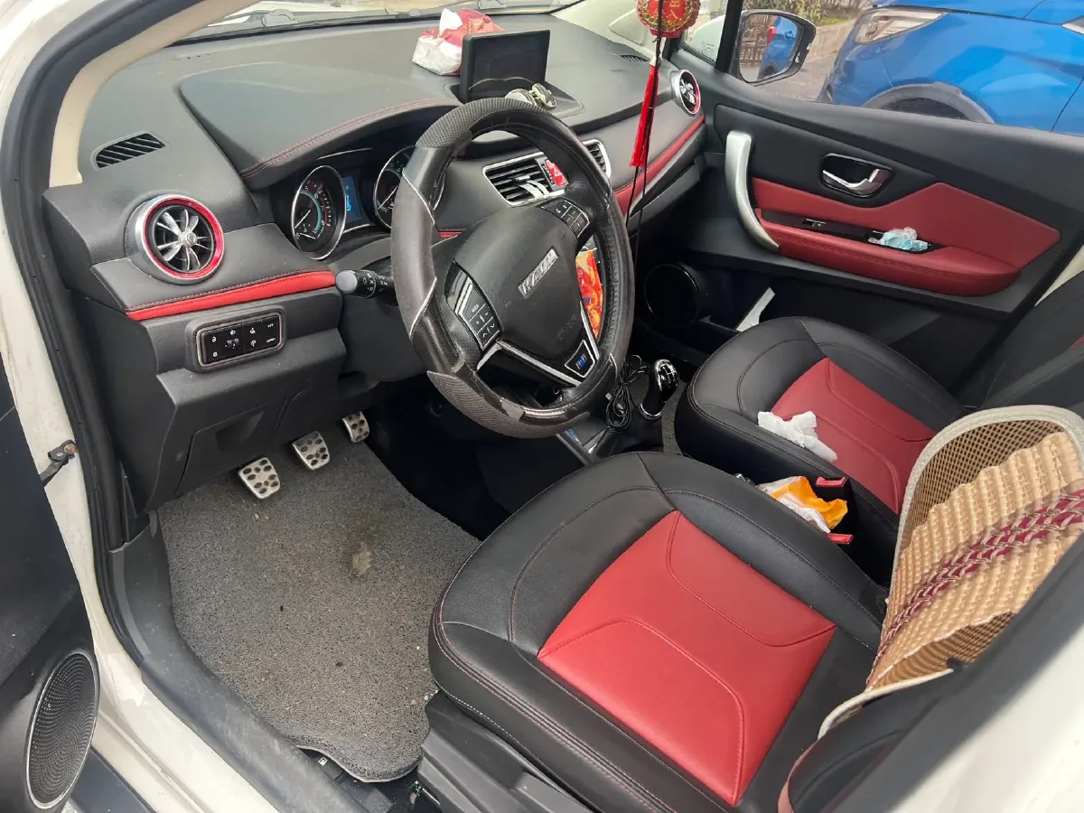 2016 Haval H1 1.5L 106HP L4 5MT,autocango,china used car exporter,china ev exporter,chinese used car exporter,chinese used ev exporter