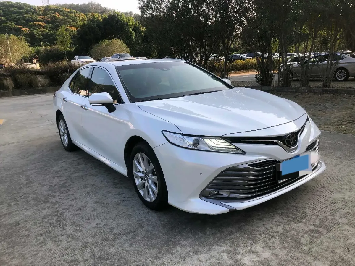 2019 Toyota Camry 2.0L 178HP L4 CVT,autocango,china used car exporter,china ev exporter,chinese used car exporter,chinese used ev exporter