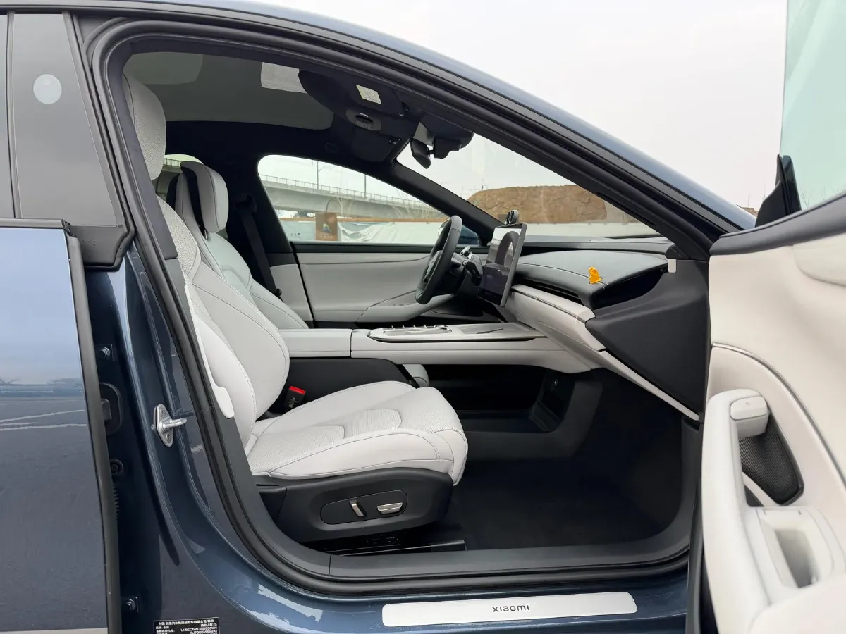 2024 MI SU7 BEV 101KWH,autocango,china used car exporter,china ev exporter,chinese used car exporter,chinese used ev exporter