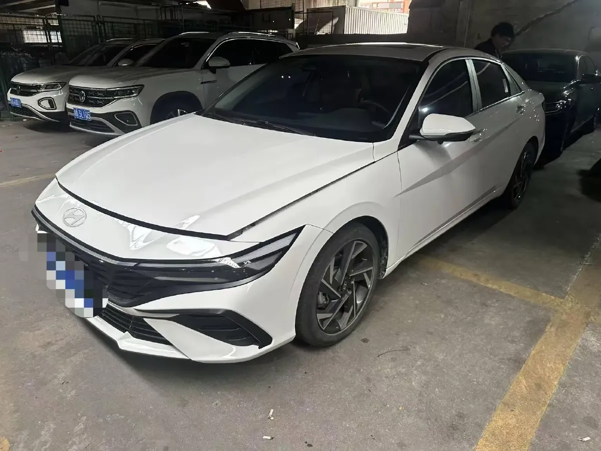2022 Hyundai Elantra 1.5L 115HP L4 CVT,autocango,china used car exporter,china ev exporter,chinese used car exporter,chinese used ev exporter
