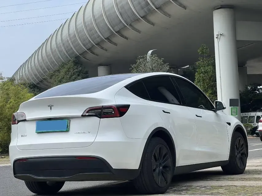 2024 Iveco OuSheng BEV 77.28KWH,autocango,china used car exporter,china ev exporter,chinese used car exporter,chinese used ev exporter