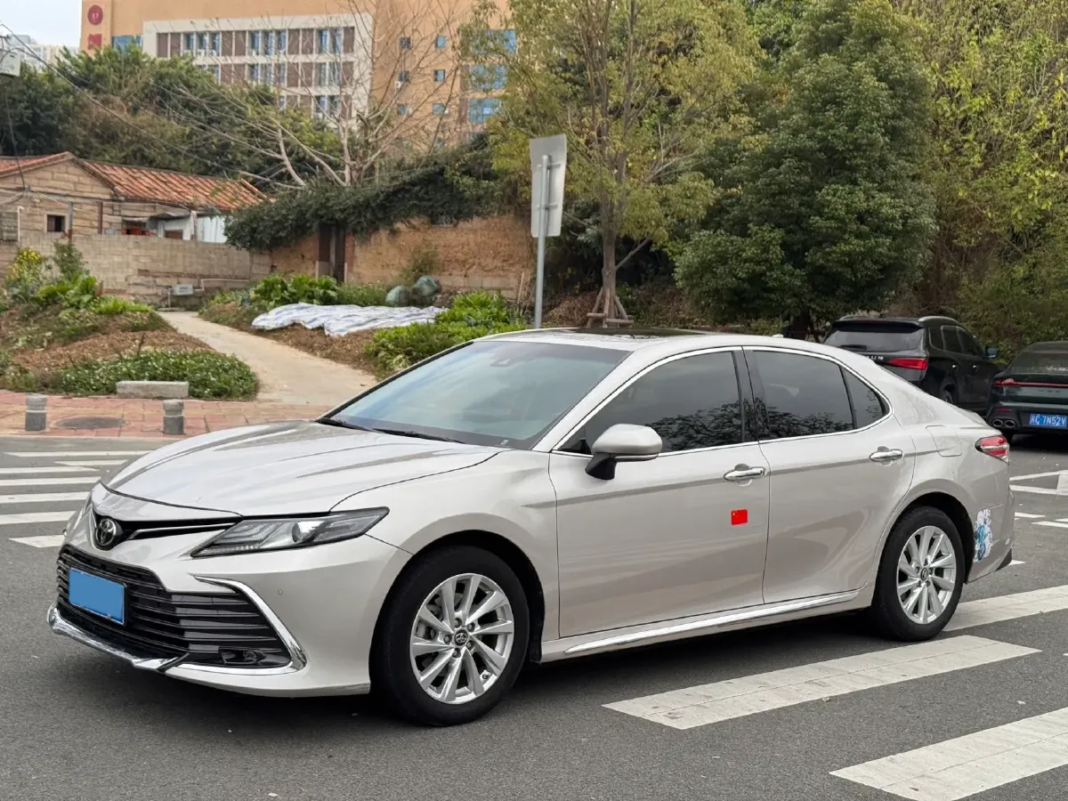 2023 Toyota Camry 2.0L 177HP L4 CVT,autocango,china used car exporter,china ev exporter,chinese used car exporter,chinese used ev exporter