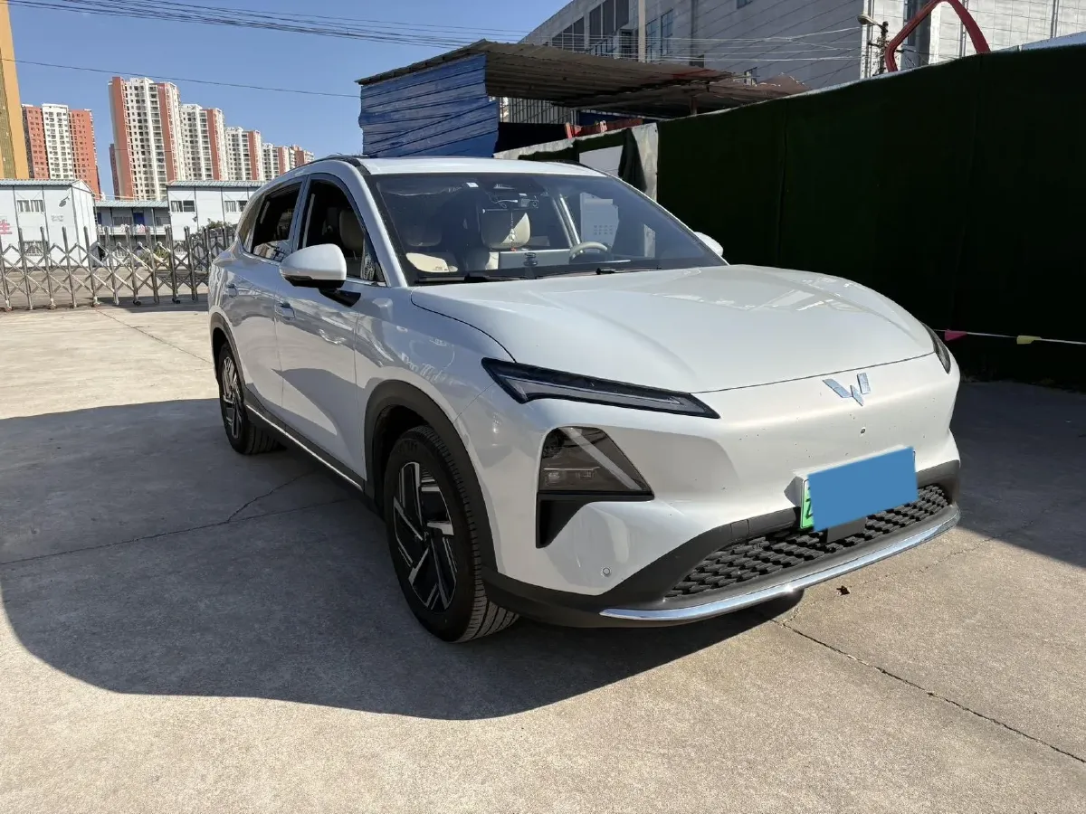 2024 WuLing XingGuangS BEV 60KWH,autocango,china used car exporter,china ev exporter,chinese used car exporter,chinese used ev exporter