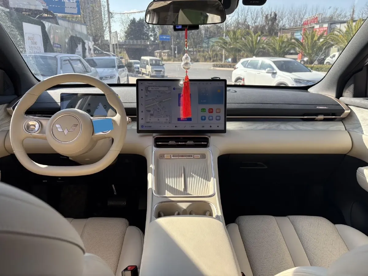 2024 WuLing XingGuangS BEV 60KWH,autocango,china used car exporter,china ev exporter,chinese used car exporter,chinese used ev exporter