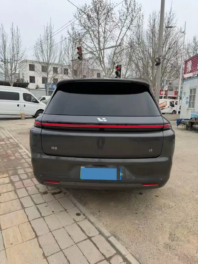 2023 Li L8 Range Extended 154HP REEV 40.9KWH,autocango,china used car exporter,china ev exporter,chinese used car exporter,chinese used ev exporter