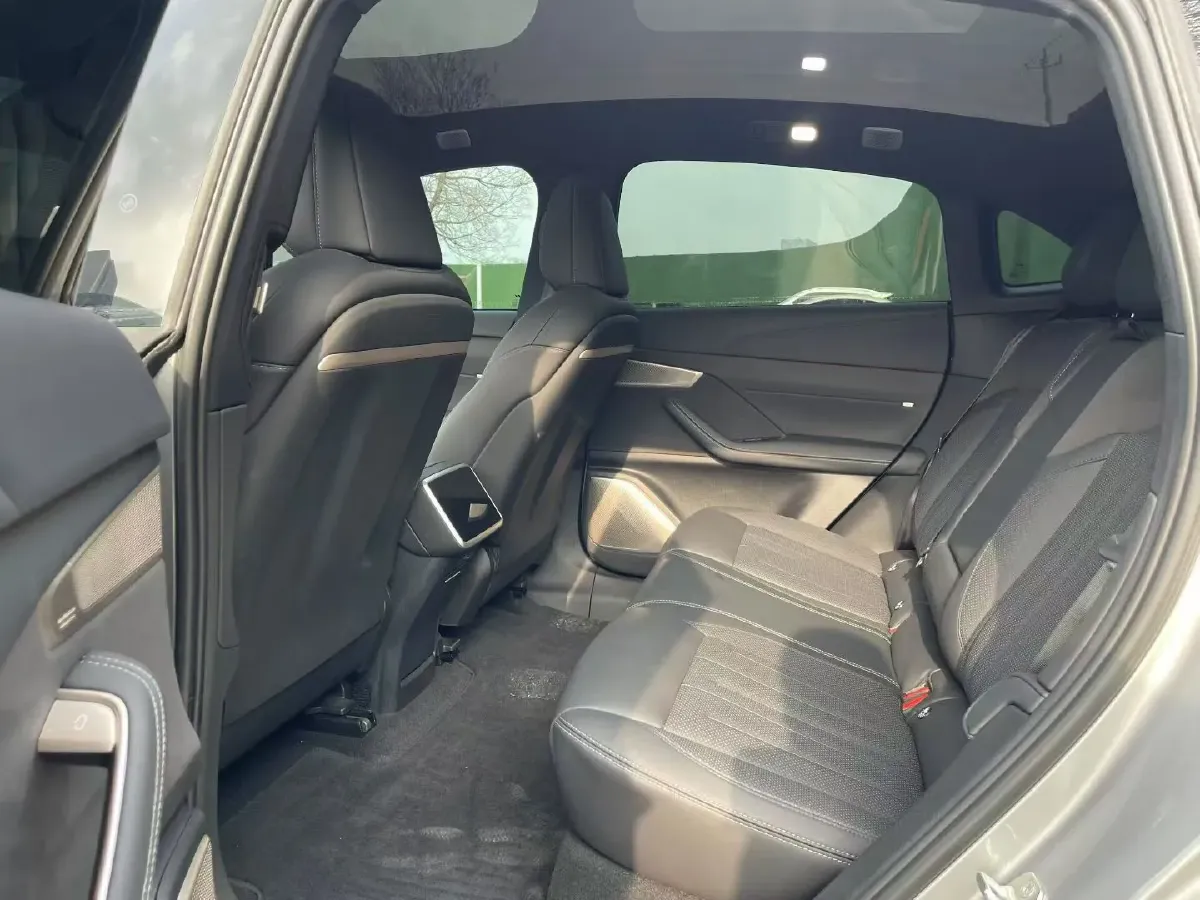 2024 ONVO L60 BEV 60KWH,autocango,china used car exporter,china ev exporter,chinese used car exporter,chinese used ev exporter