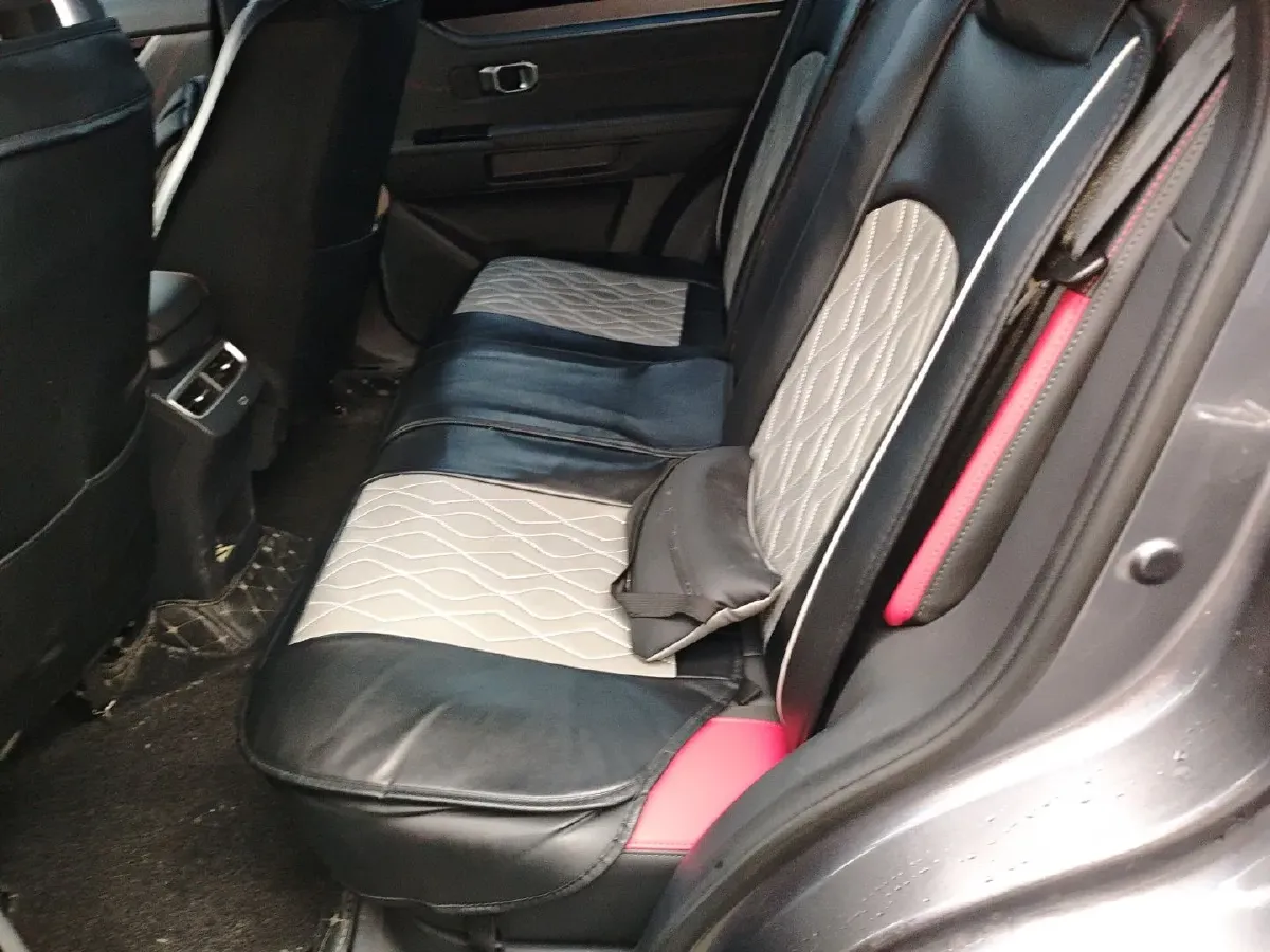 2023 Jetour DASHING 1.5T 156HP L4 6DCT,autocango,china used car exporter,china ev exporter,chinese used car exporter,chinese used ev exporter