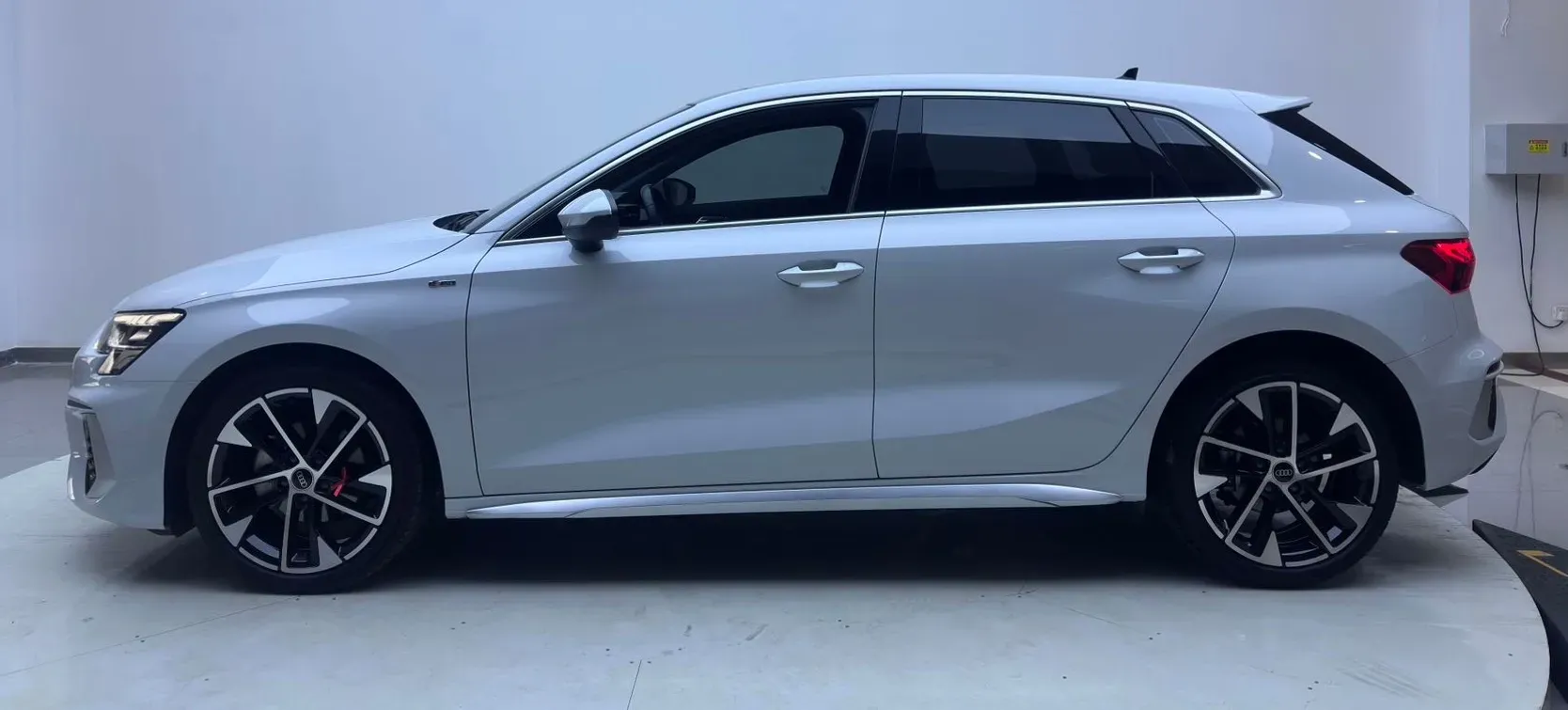 2022 Audi A3 1.4T 150HP L4 7DCT,autocango,china used car exporter,china ev exporter,chinese used car exporter,chinese used ev exporter