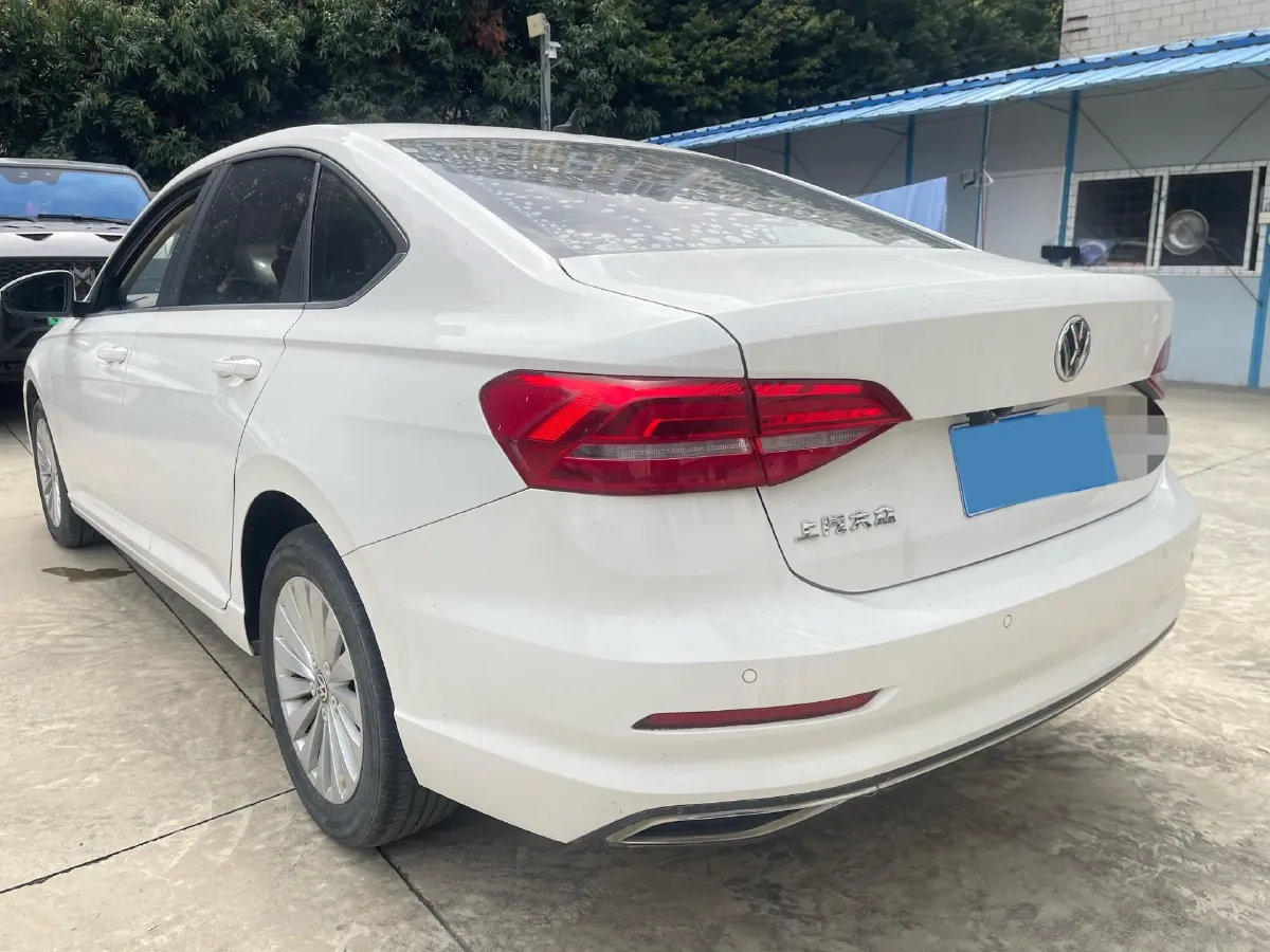 2018 Skoda Karoq 1.4T 150HP L4 7DCT,autocango,china used car exporter,china ev exporter,chinese used car exporter,chinese used ev exporter