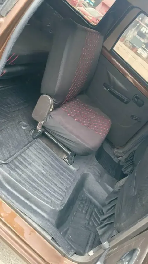 2020 WuLing HongGuang V 1.2L 76HP L4 5MT,autocango,china used car exporter,china ev exporter,chinese used car exporter,chinese used ev exporter