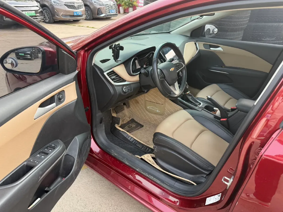 2020 Chevrolet Monza 1.5L 113HP L4 6AT,autocango,china used car exporter,china ev exporter,chinese used car exporter,chinese used ev exporter