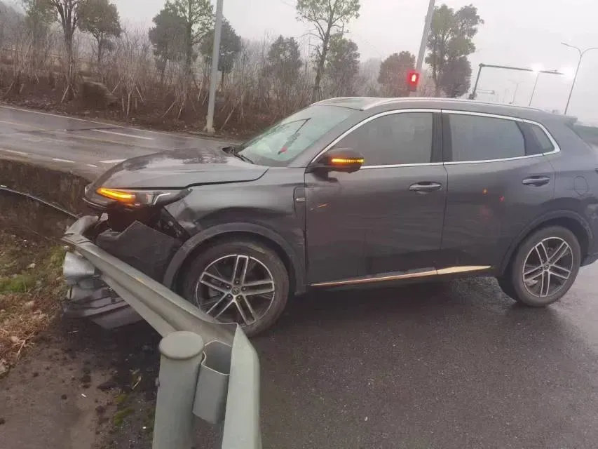 2022 ChangAn CS55 Plus 1.5T 188HP L4 7DCT,autocango,china used car exporter,china ev exporter,chinese used car exporter,chinese used ev exporter