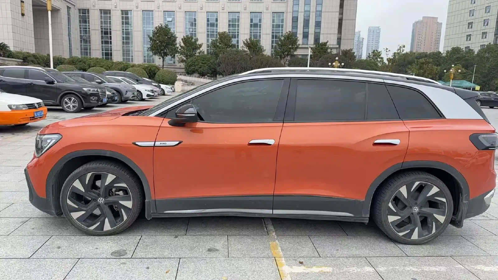 2021 Volkswagen ID.6 Crozz BEV 84.8KWH,autocango,china used car exporter,china ev exporter,chinese used car exporter,chinese used ev exporter