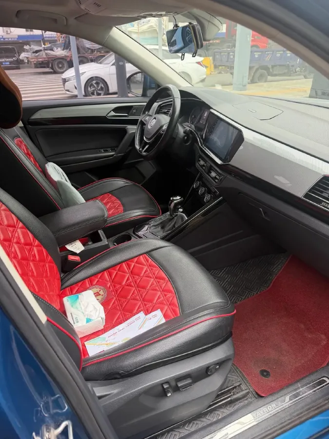 2019 Jeep Cherokee 2.0T 234HP L4 9AT,autocango,china used car exporter,china ev exporter,chinese used car exporter,chinese used ev exporter