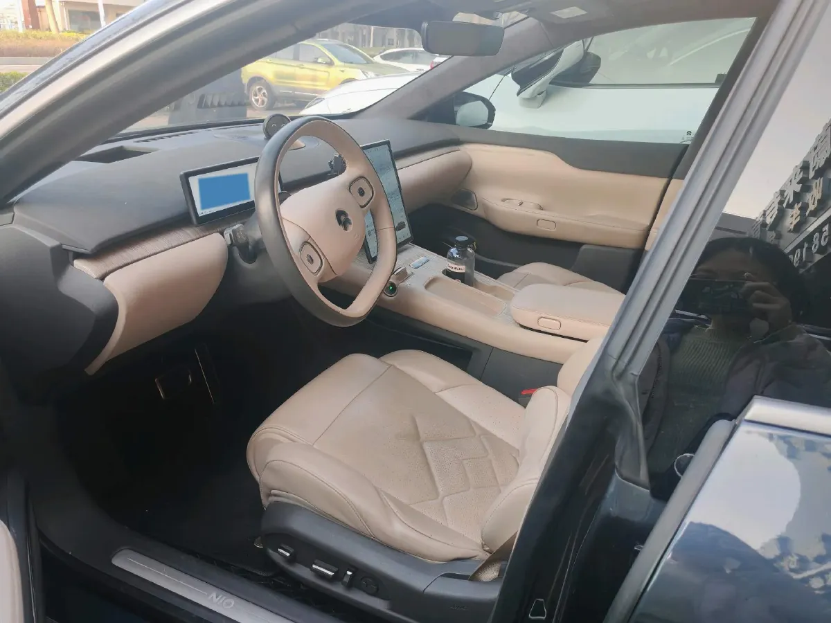 2021 Volkswagen ID.6 Crozz BEV 84.8KWH,autocango,china used car exporter,china ev exporter,chinese used car exporter,chinese used ev exporter