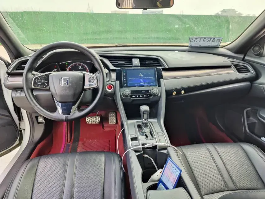 2021 Honda Civic 1.5T 177HP L4 CVT,autocango,china used car exporter,china ev exporter,chinese used car exporter,chinese used ev exporter