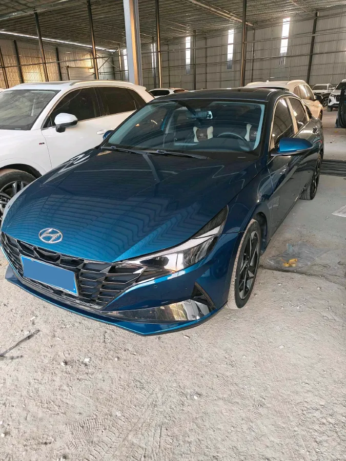 2021 Hyundai Elantra 1.5L 115HP L4 CVT,autocango,china used car exporter,china ev exporter,chinese used car exporter,chinese used ev exporter