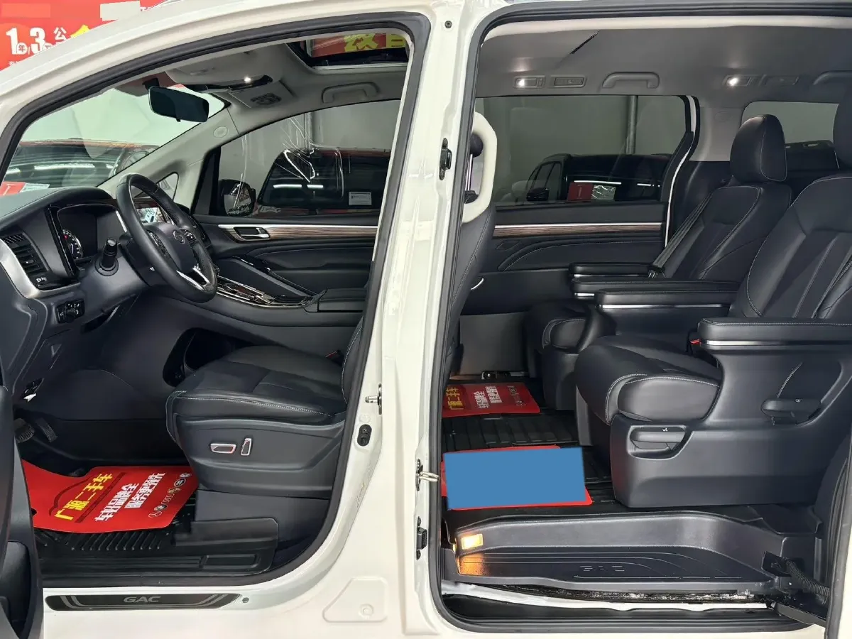 2021 GAC Trumpchi M8 2.0T 252HP L4 8AT,autocango,china used car exporter,china ev exporter,chinese used car exporter,chinese used ev exporter