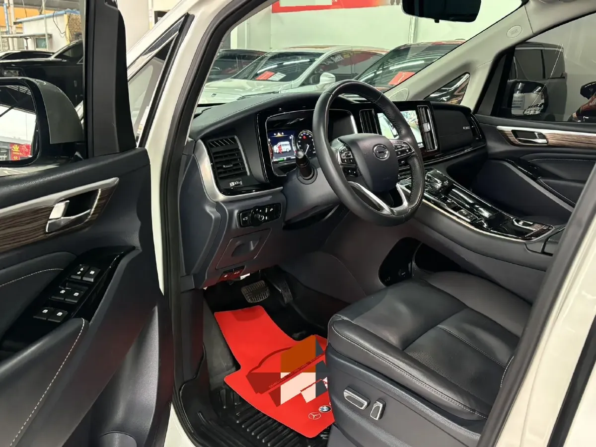 2021 GAC Trumpchi M8 2.0T 252HP L4 8AT,autocango,china used car exporter,china ev exporter,chinese used car exporter,chinese used ev exporter