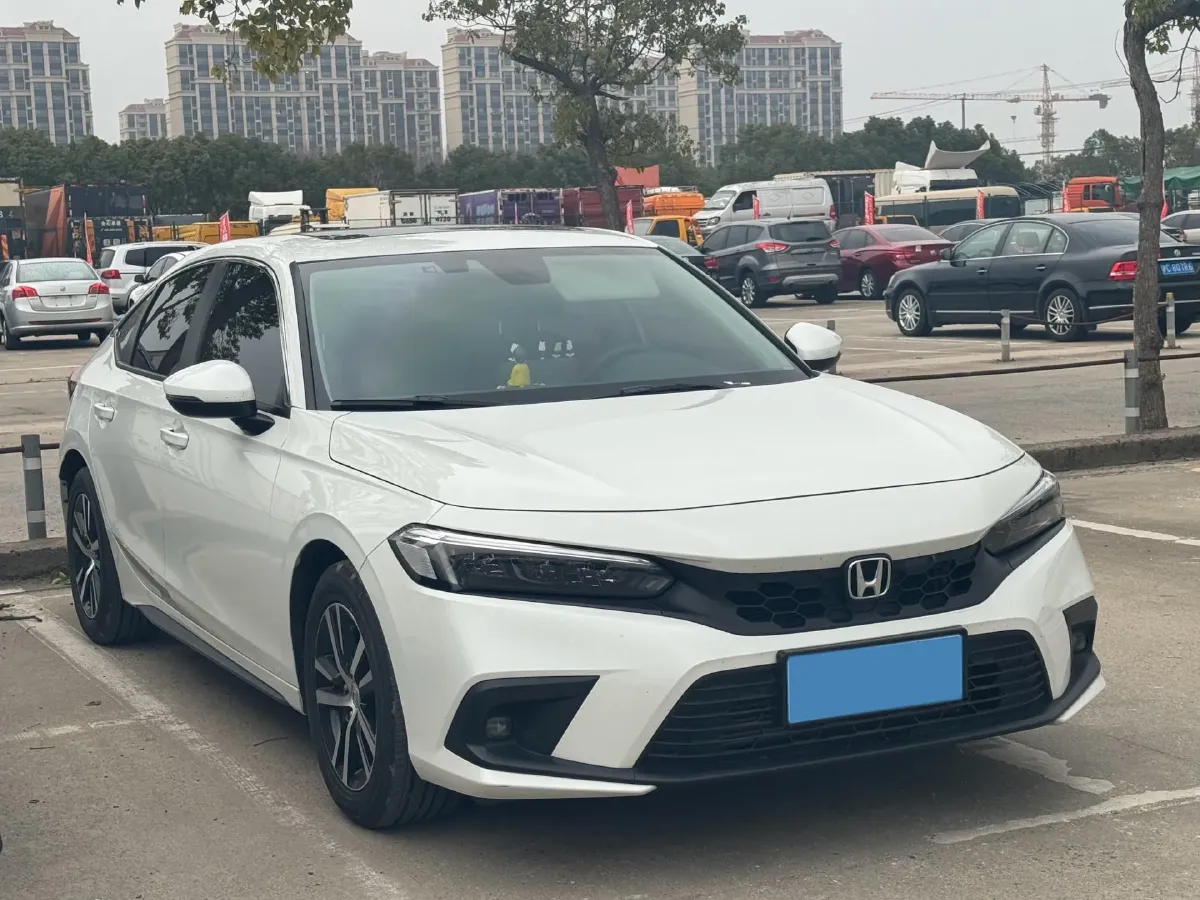 2023 Honda Civic 1.5T 182HP L4 CVT,autocango,china used car exporter,china ev exporter,chinese used car exporter,chinese used ev exporter