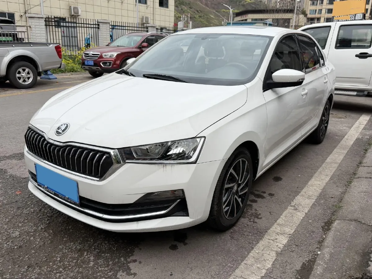 2020 Skoda Rapid 1.5L 112HP L4 6AT,autocango,china used car exporter,china ev exporter,chinese used car exporter,chinese used ev exporter