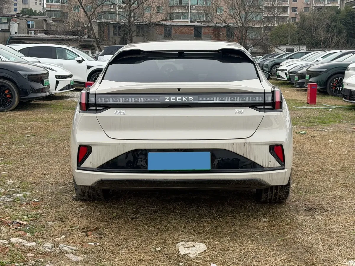 2025 Zeekr 001 BEV 100KWH,autocango,china used car exporter,china ev exporter,chinese used car exporter,chinese used ev exporter