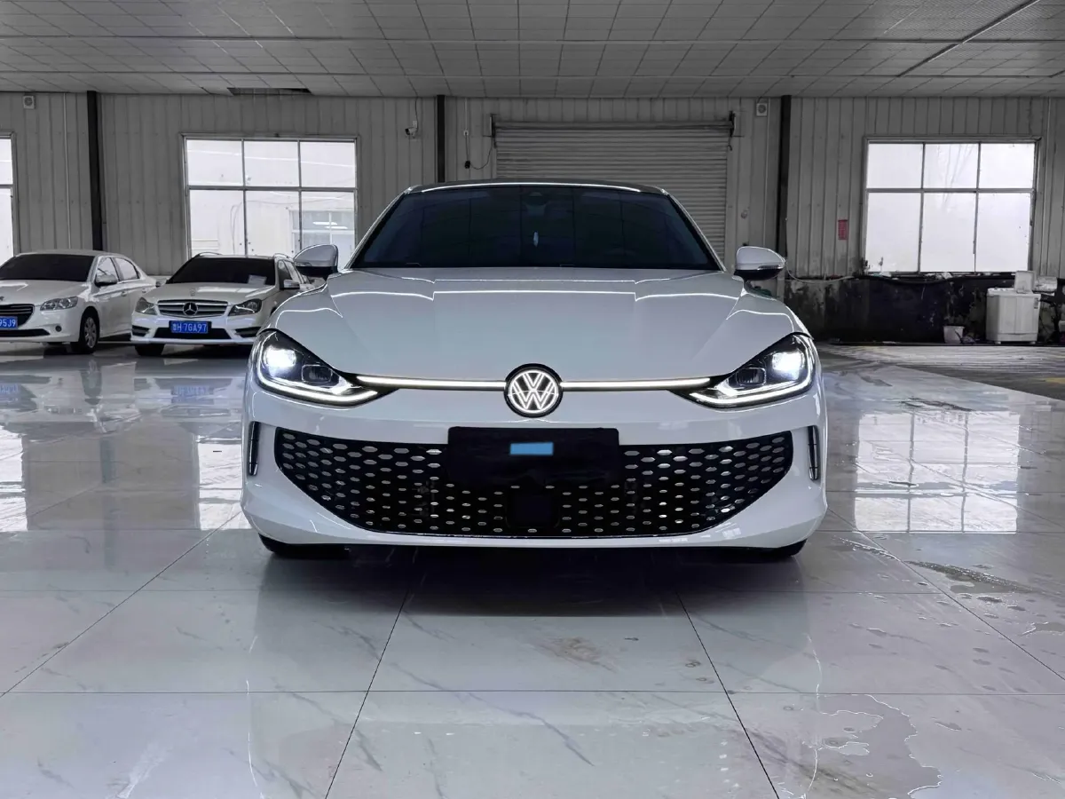 2024 Volkswagen Lamando 1.4T 150HP L4 7DCT,autocango,china used car exporter,china ev exporter,chinese used car exporter,chinese used ev exporter