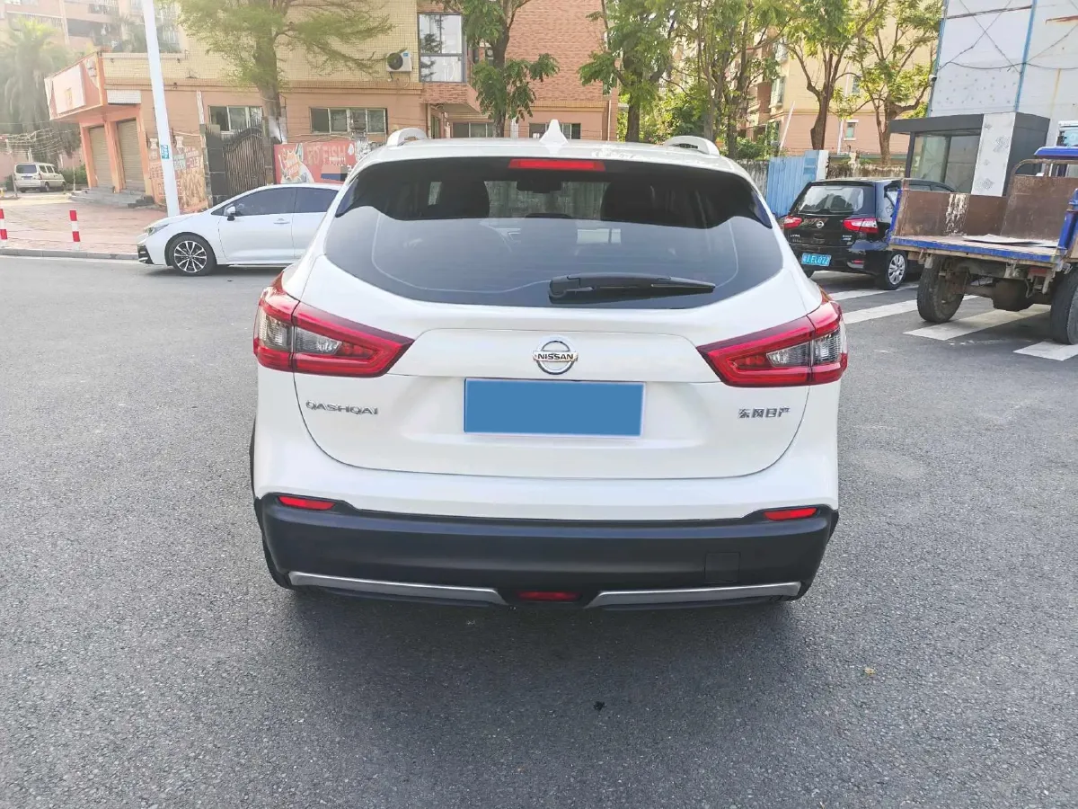2021 Nissan Qashqai 2.0L 151HP L4 CVT,autocango,china used car exporter,china ev exporter,chinese used car exporter,chinese used ev exporter