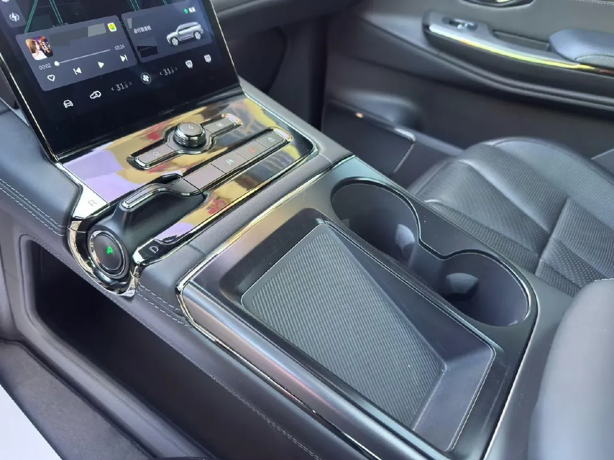 2020 NIO ES8 BEV 100KWH,autocango,china used car exporter,china ev exporter,chinese used car exporter,chinese used ev exporter