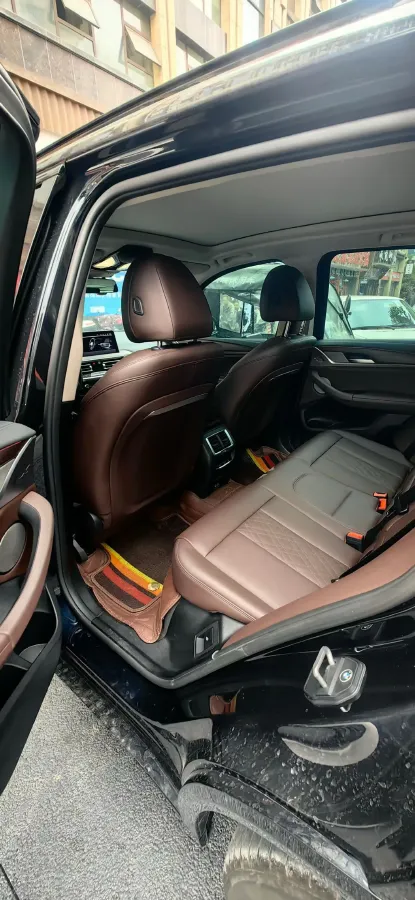 2022 BMW X3 2.0T 252HP L4 8AT,autocango,china used car exporter,china ev exporter,chinese used car exporter,chinese used ev exporter