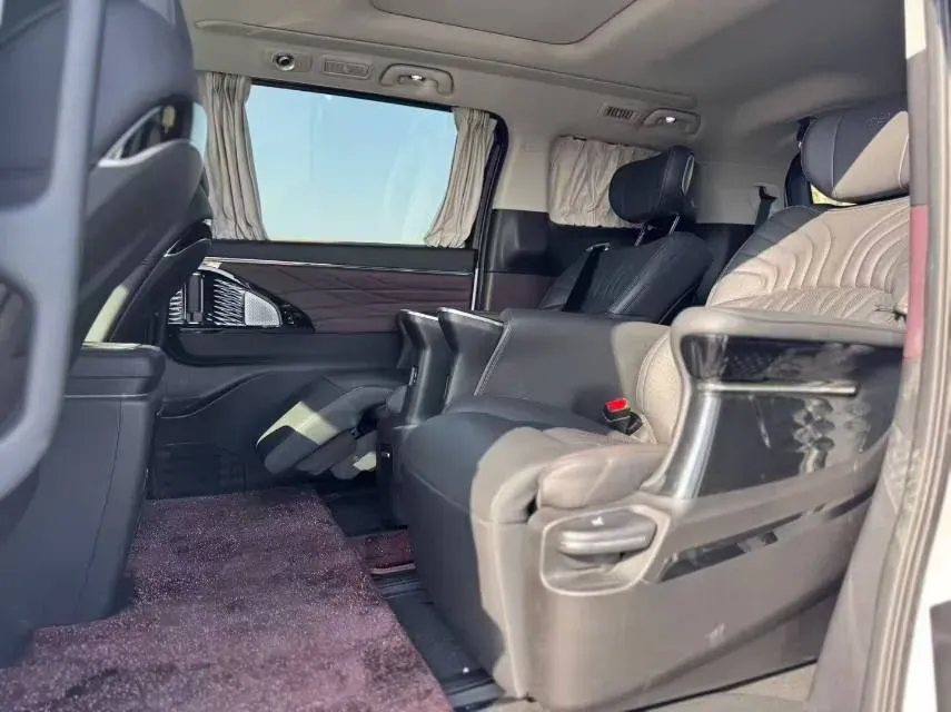 2024 GAC Trumpchi M8 2.0T 252HP L4 8AT,autocango,china used car exporter,china ev exporter,chinese used car exporter,chinese used ev exporter