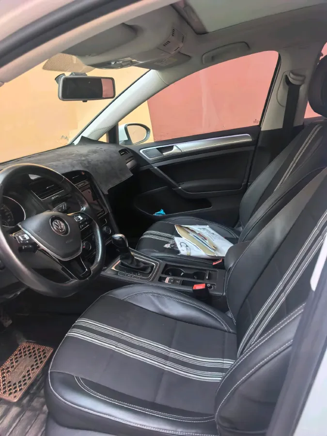 2019 Volkswagen Golf 1.2T 116HP L4 7DCT,autocango,china used car exporter,china ev exporter,chinese used car exporter,chinese used ev exporter