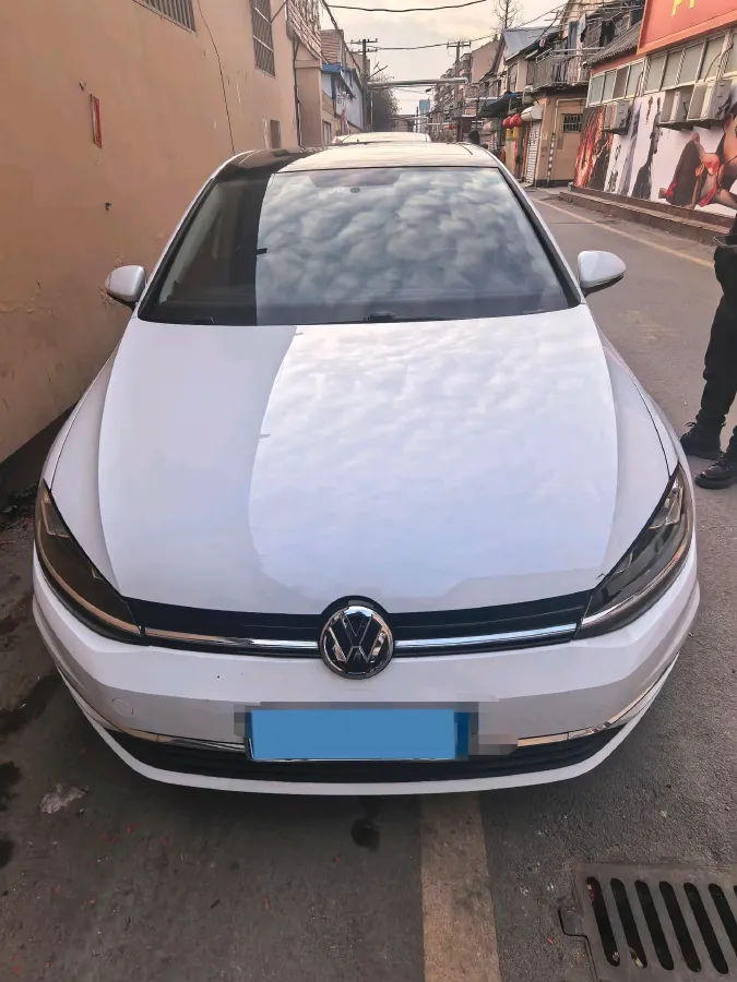 2019 Volkswagen Golf 1.2T 116HP L4 7DCT,autocango,china used car exporter,china ev exporter,chinese used car exporter,chinese used ev exporter