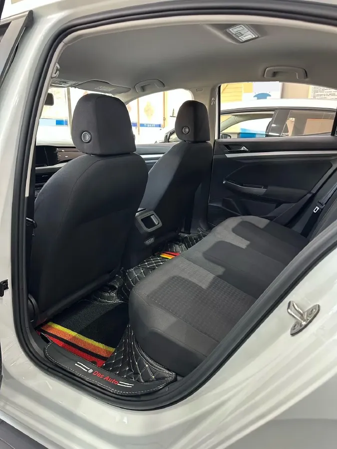 2021 Volkswagen Bora 1.5L 113HP L4 6AT,autocango,china used car exporter,china ev exporter,chinese used car exporter,chinese used ev exporter