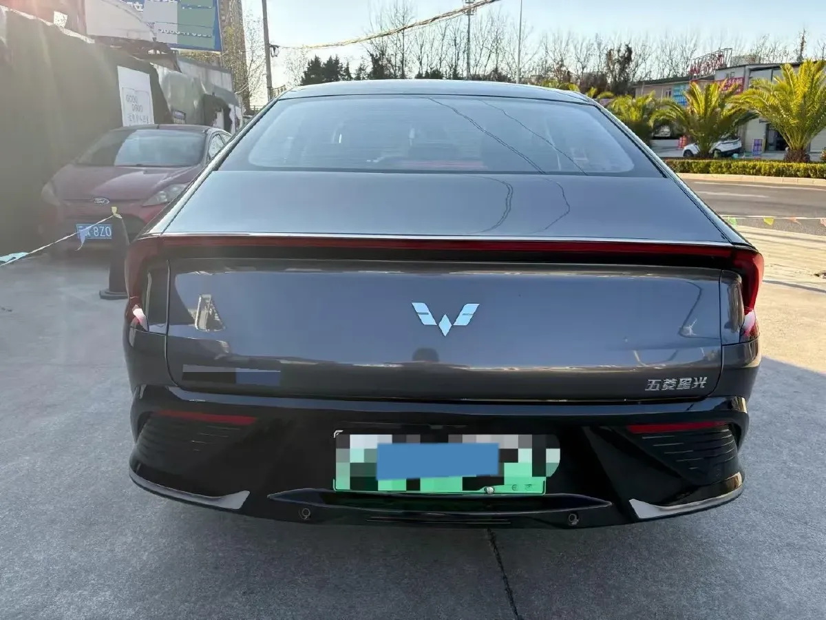 2023 WuLing XingGuang 1.5L 106HP L4 E-CVT PHEV 20.5KWH,autocango,china used car exporter,china ev exporter,chinese used car exporter,chinese used ev exporter