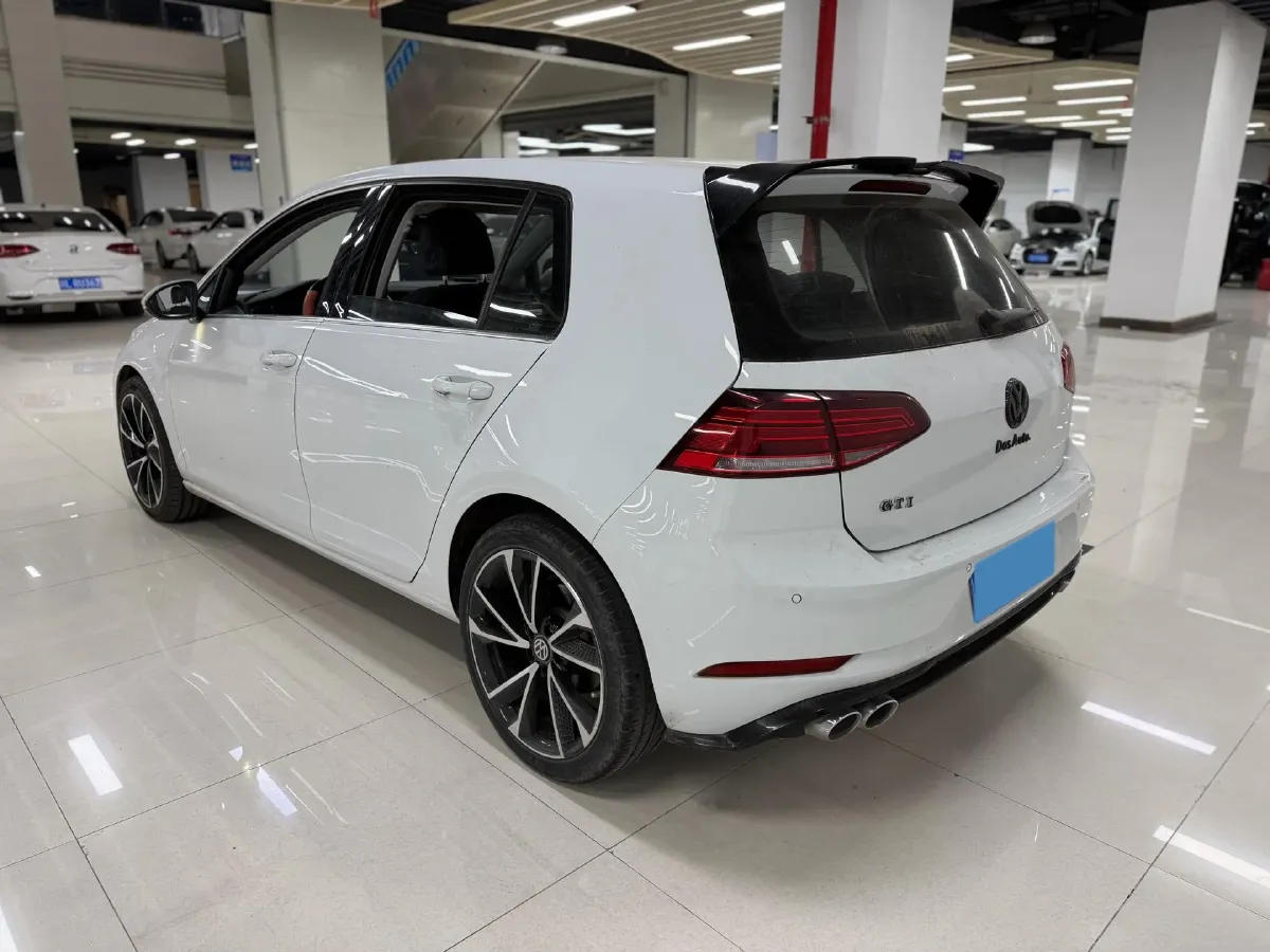 2018 Volkswagen Golf 1.4T 131HP L4 7DCT,autocango,china used car exporter,china ev exporter,chinese used car exporter,chinese used ev exporter