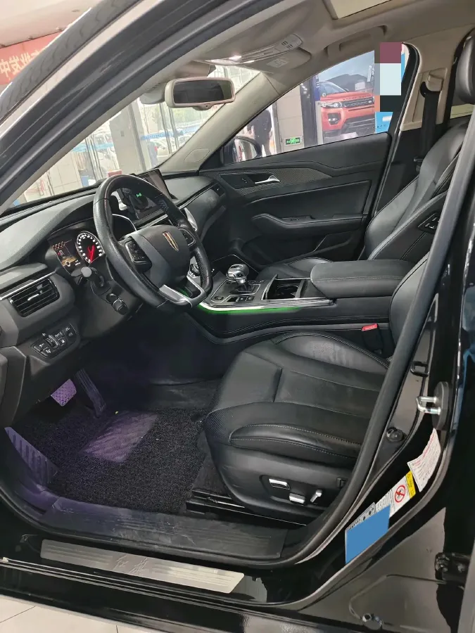 2022 HongQi H5 1.8T 197HP L4 6AT,autocango,china used car exporter,china ev exporter,chinese used car exporter,chinese used ev exporter