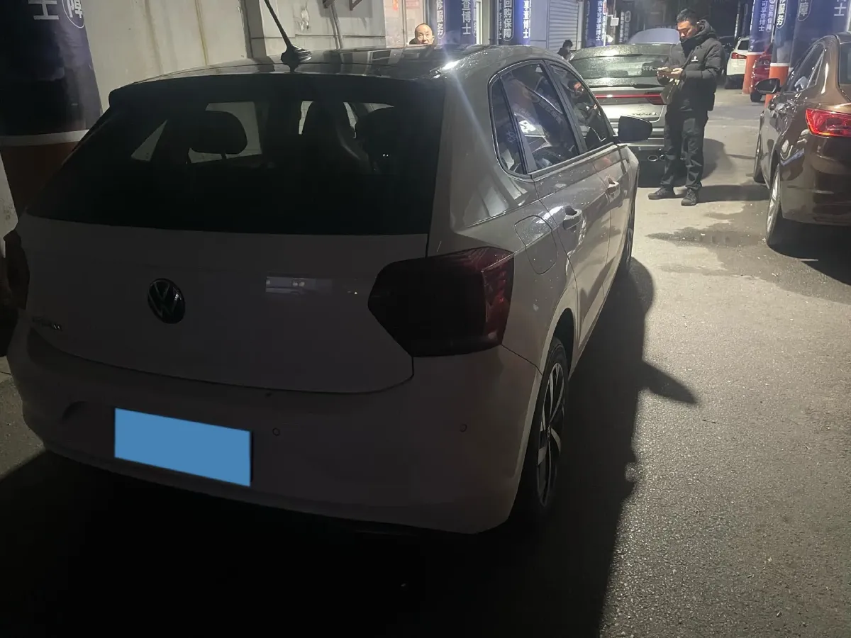 2023 Volkswagen Polo 1.5L 113HP L4 6AT,autocango,china used car exporter,china ev exporter,chinese used car exporter,chinese used ev exporter