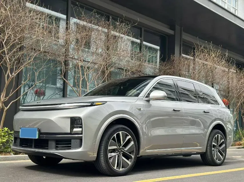 2023 Li L7 Range Extended 154HP REEV 40.9KWH,autocango,china used car exporter,china ev exporter,chinese used car exporter,chinese used ev exporter