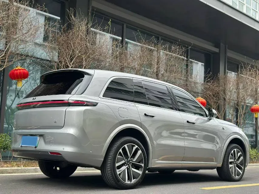 2023 Li L7 Range Extended 154HP REEV 40.9KWH,autocango,china used car exporter,china ev exporter,chinese used car exporter,chinese used ev exporter
